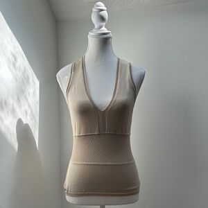 KENNETH COLE Silk Blend Tan Boho Festival Knit Vneck Tank Top Size Small